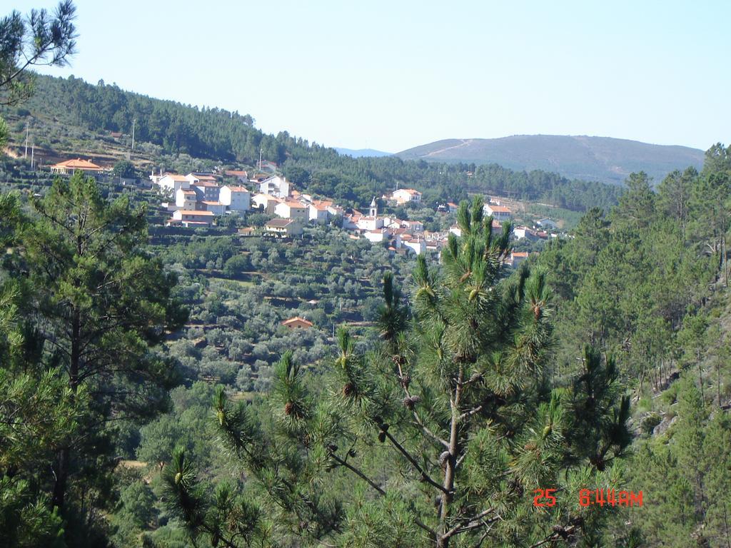 Casa Do Adro - Serra Da Estrela Cortes do Meio Exteriör bild